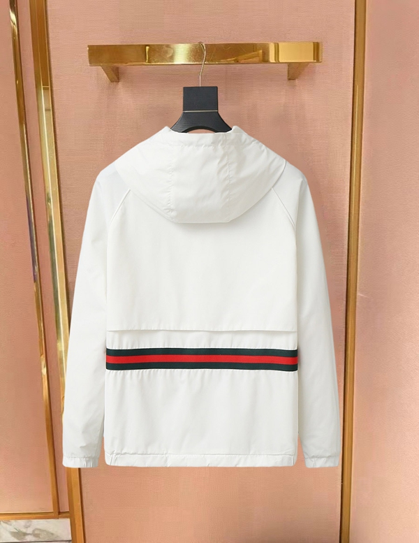 ブランドジャケット側面デザイン